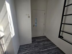 New Bridge Road (D1), Office #588801161